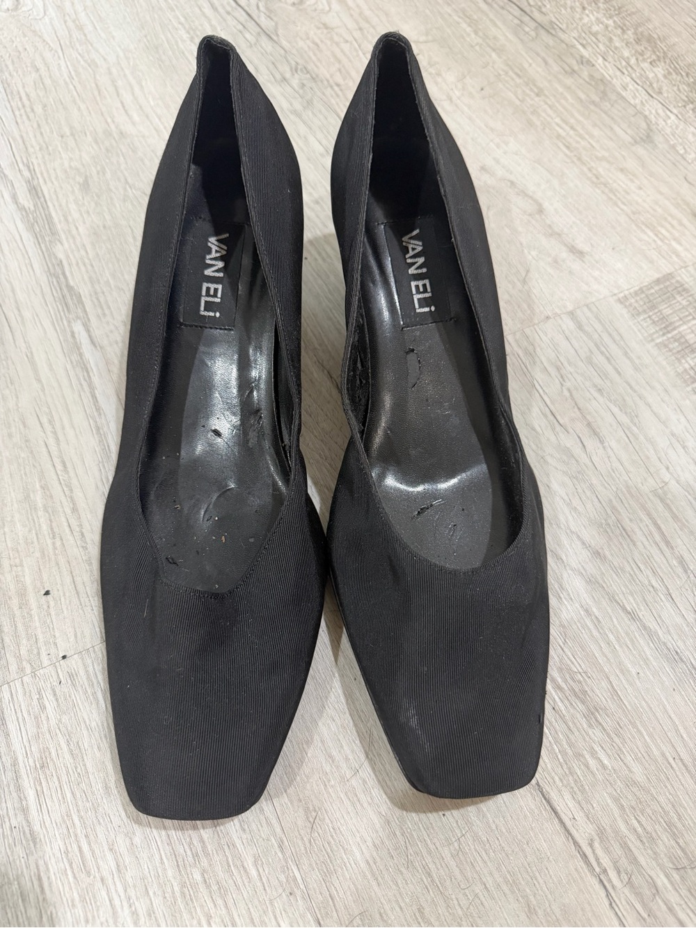 Vaneli Black Square-Toe Women's Pumps size 10 vintage black pumps
